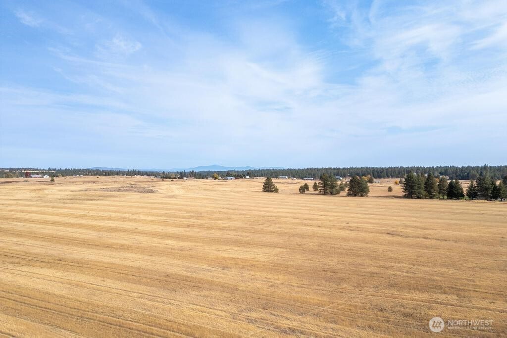 1000 N Christensen Property Photo 13