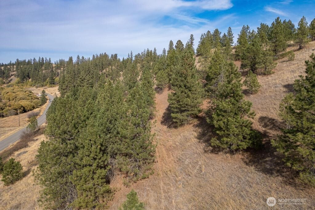 1000 N Christensen Property Photo 26
