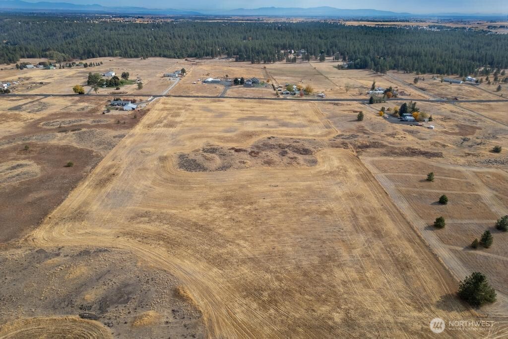 1000 N Christensen Property Photo 34