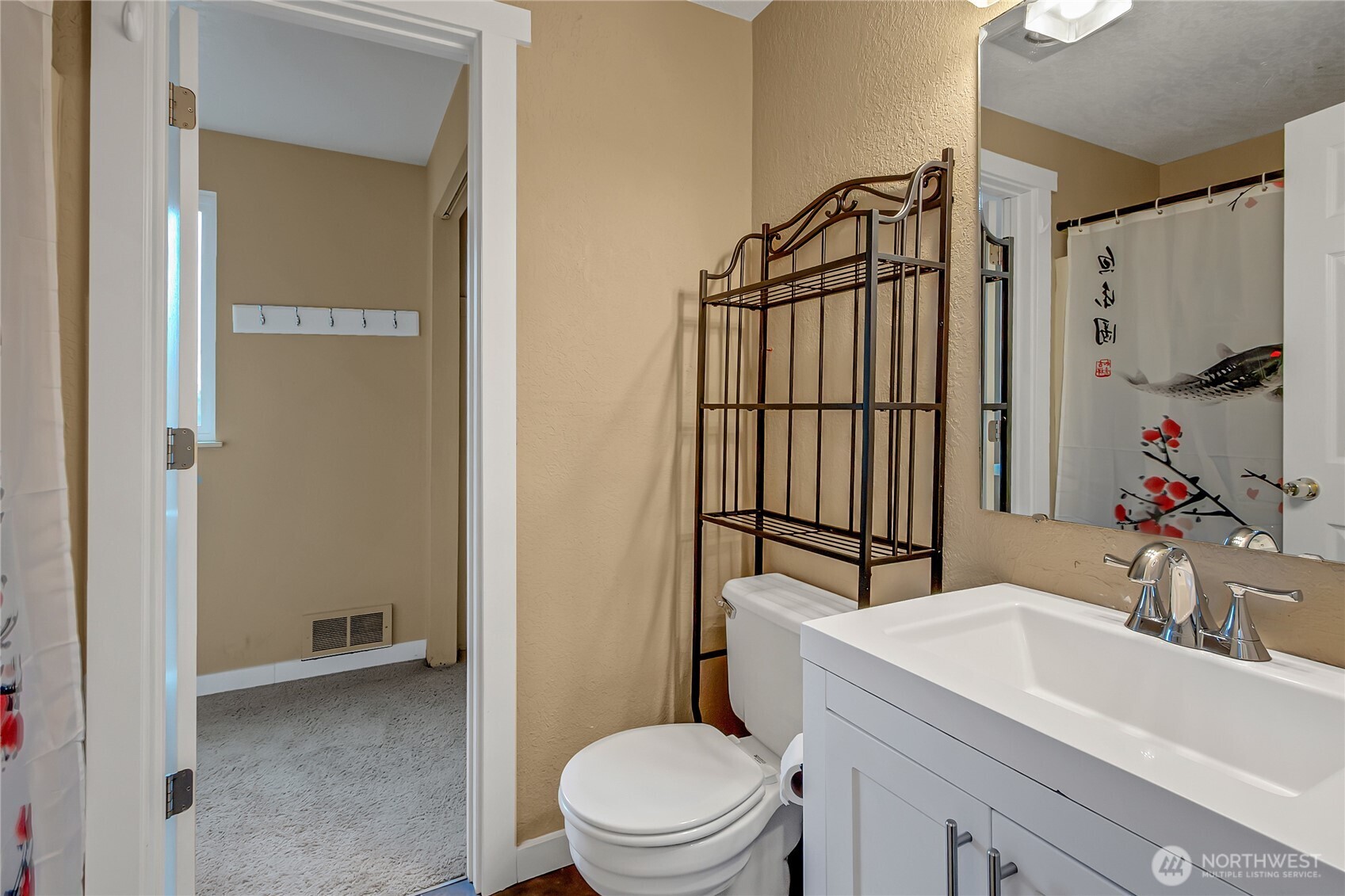 9310 Pinedrop Drive Property Photo 10