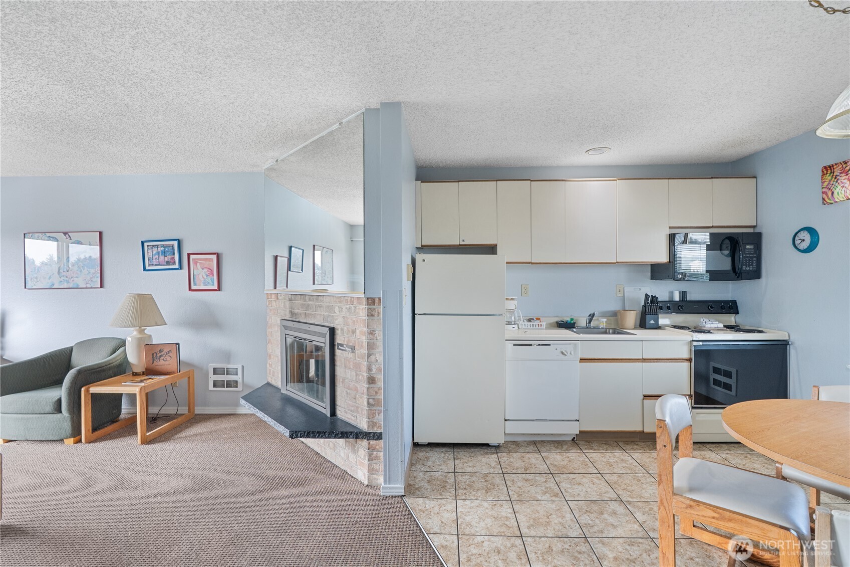 615 Ocean Shores Boulevard 303 Property Photo 9