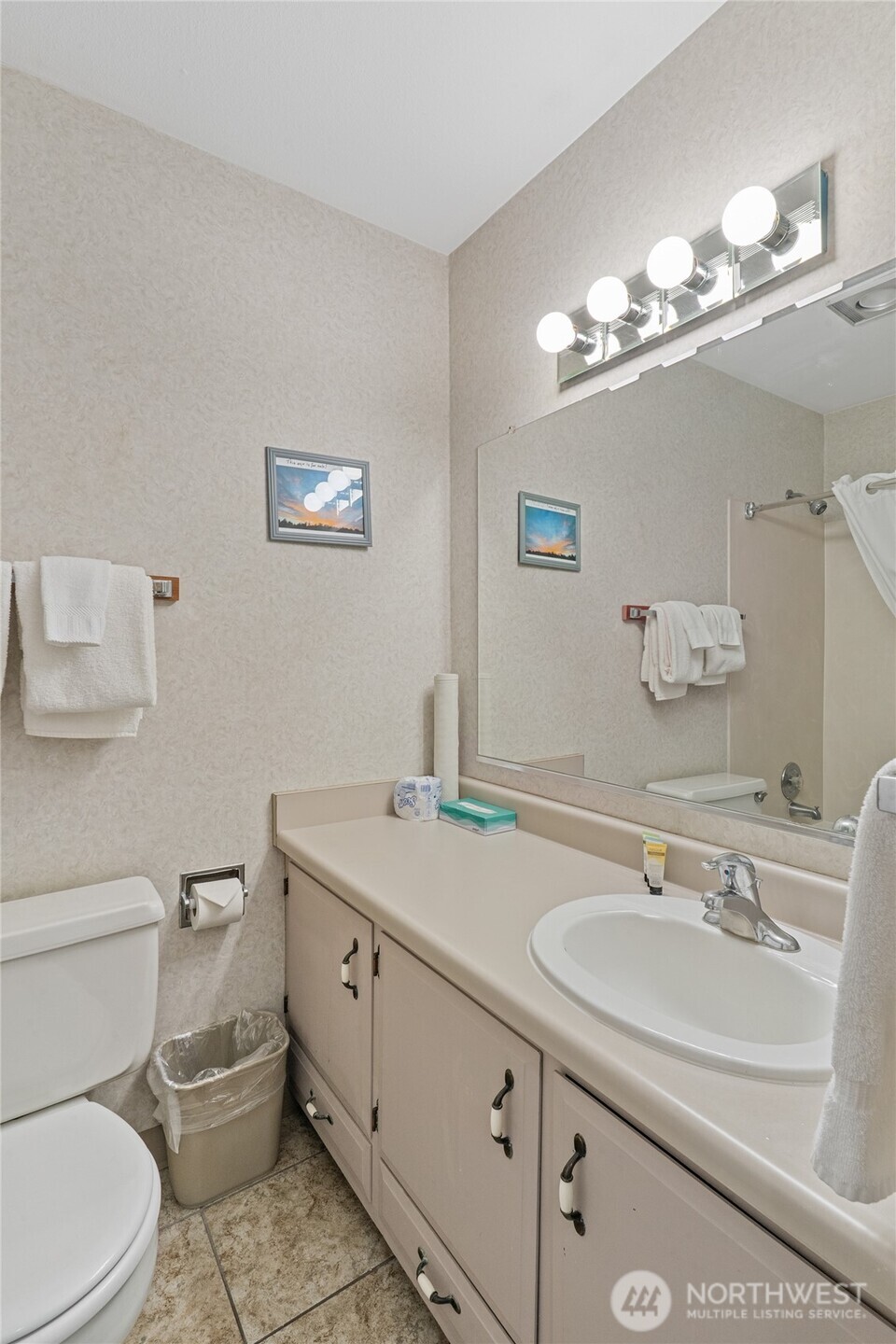 615 Ocean Shores Boulevard 303 Property Photo 14
