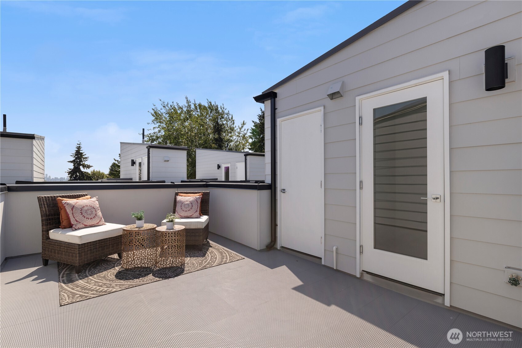 9518 Interlake Avenue Property Photo 31