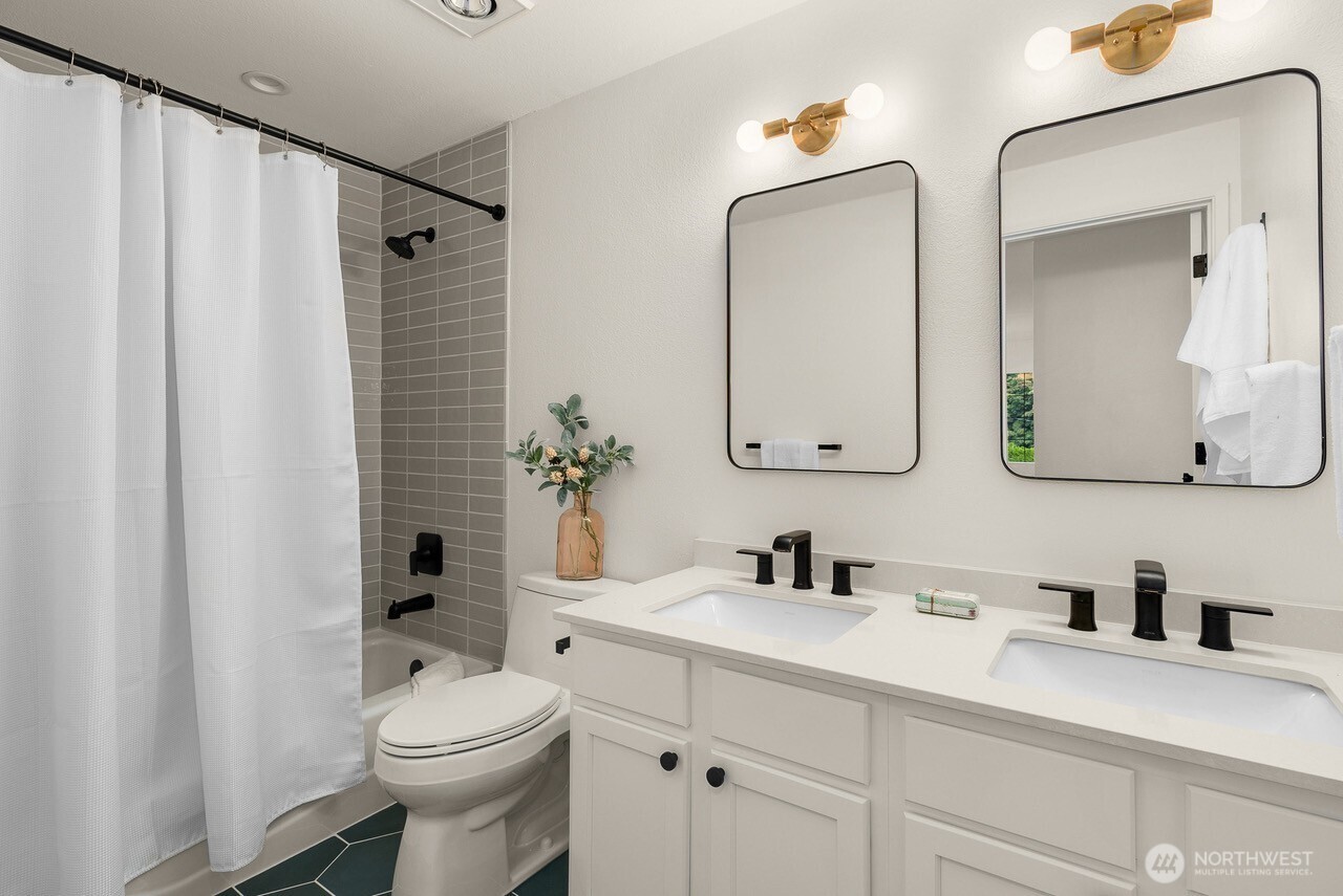 10703 Ne 53rd Street Property Photo 29