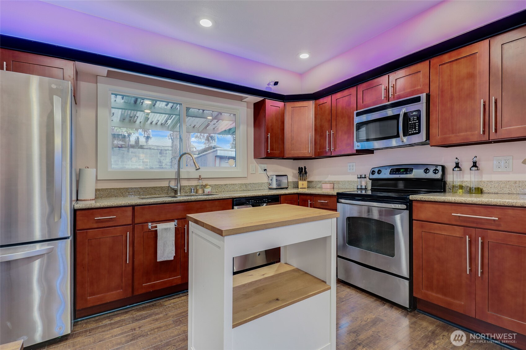 6420 S J Street Property Photo 7