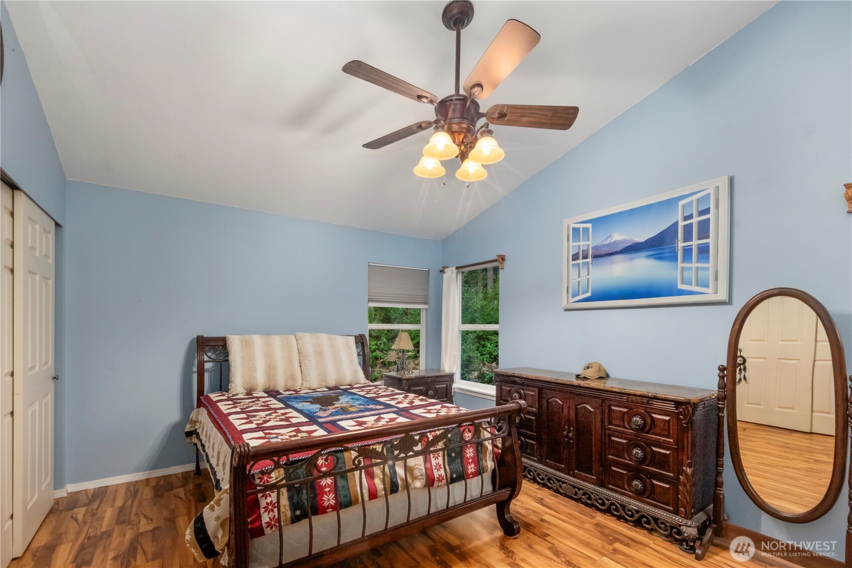 10405 Olympic Place Property Photo 14