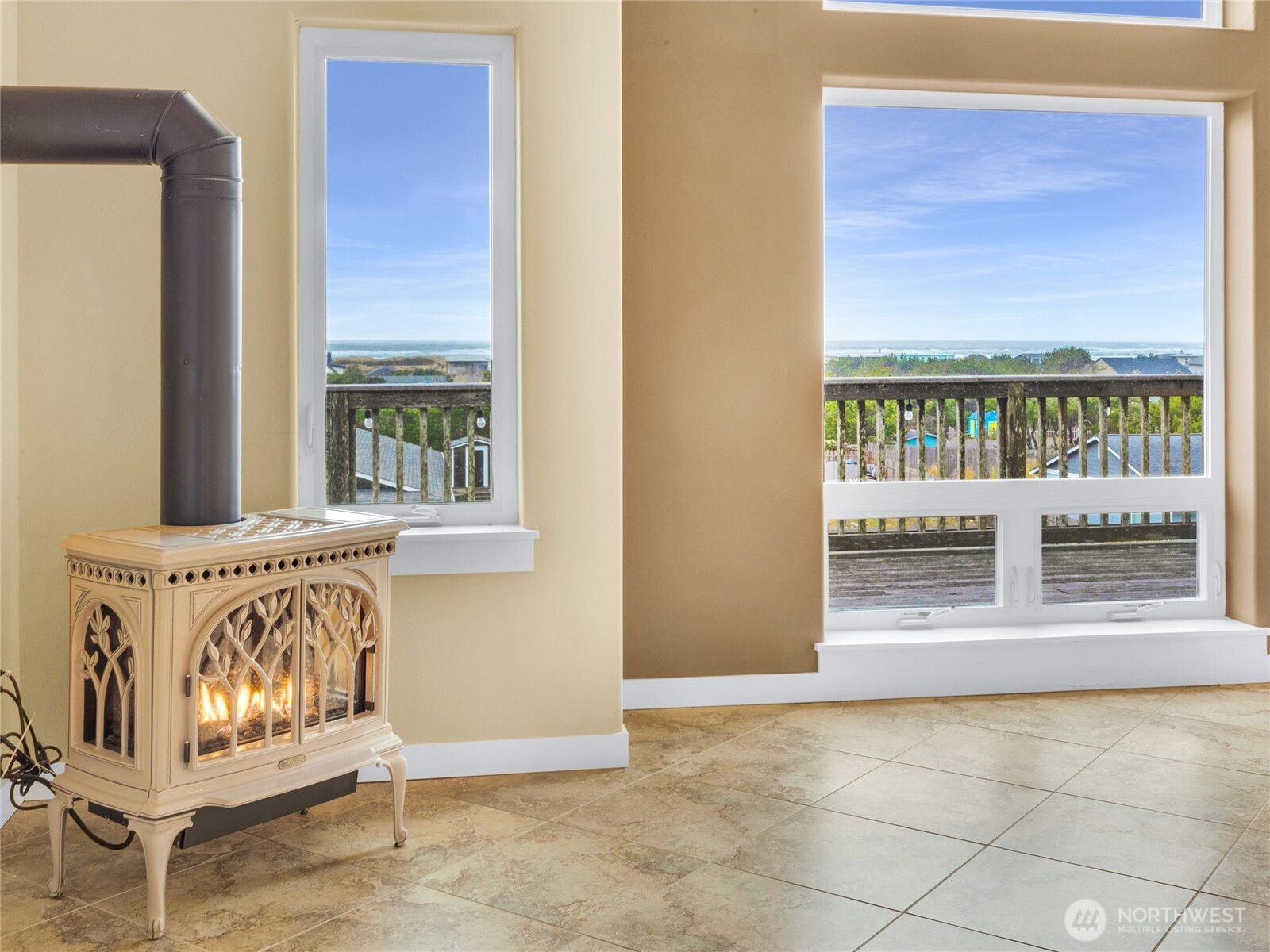 31102 J Place Property Photo 11