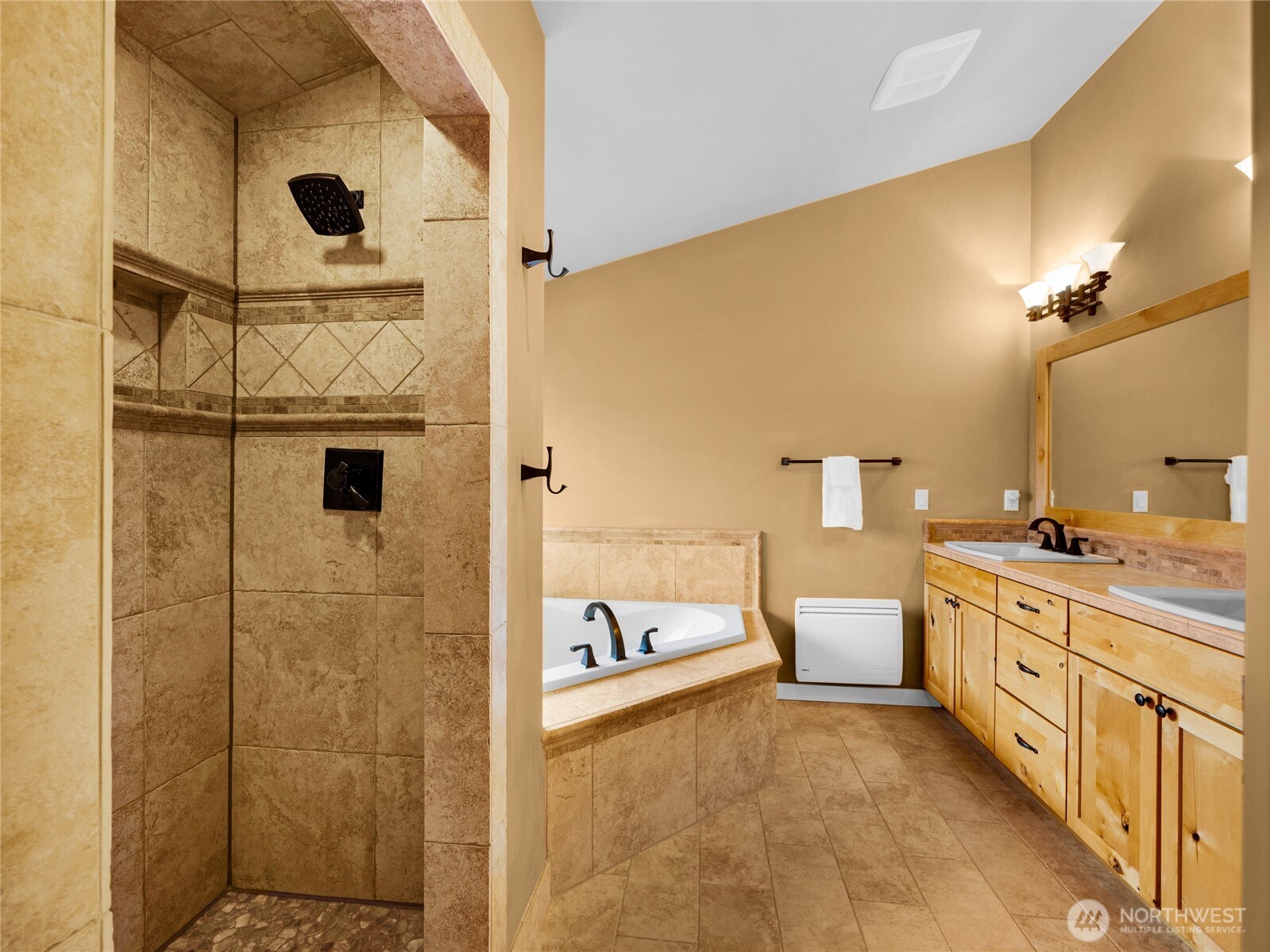 31102 J Place Property Photo 27