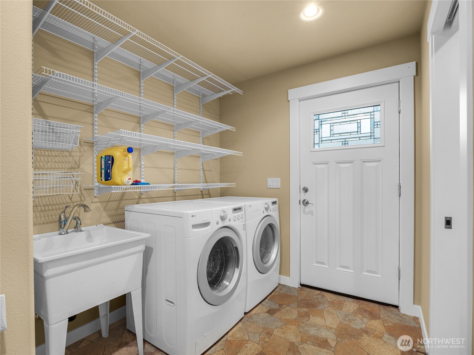 31102 J Place Property Photo 35