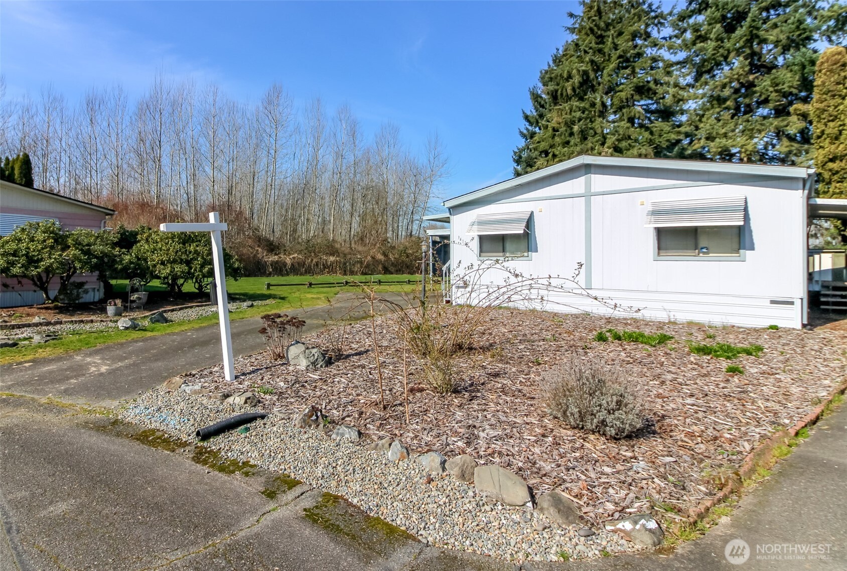 3411 28 Street Ct 81 Property Photo 3