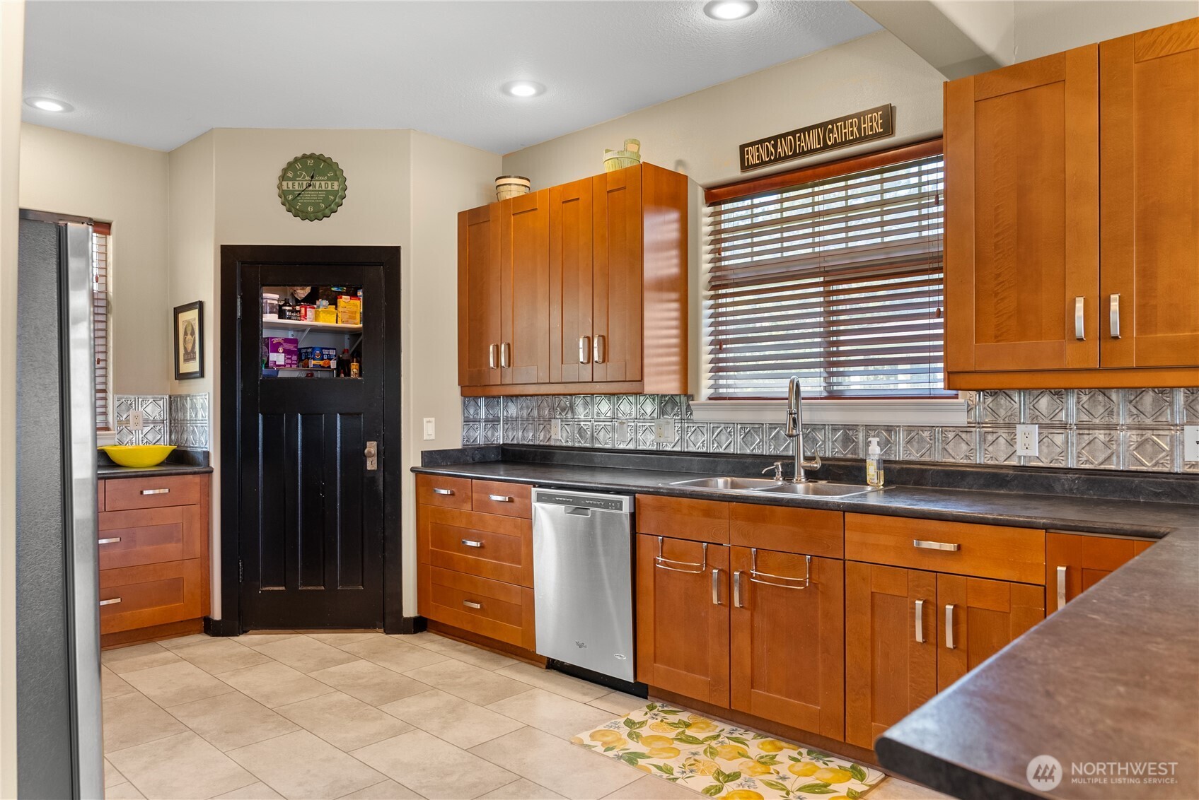 72 Boundary Point Road Property Photo 15