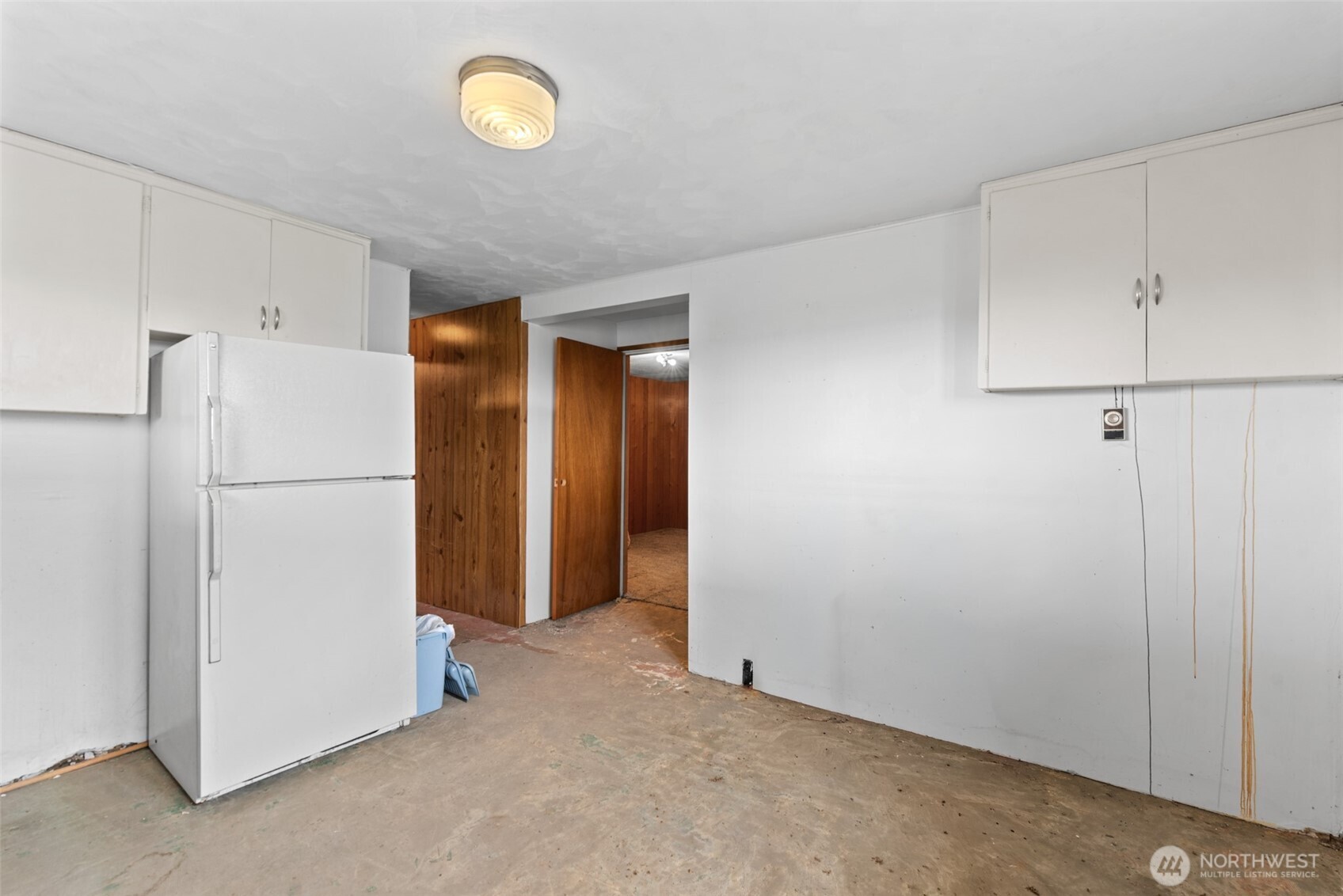 5099 E Road Property Photo 16