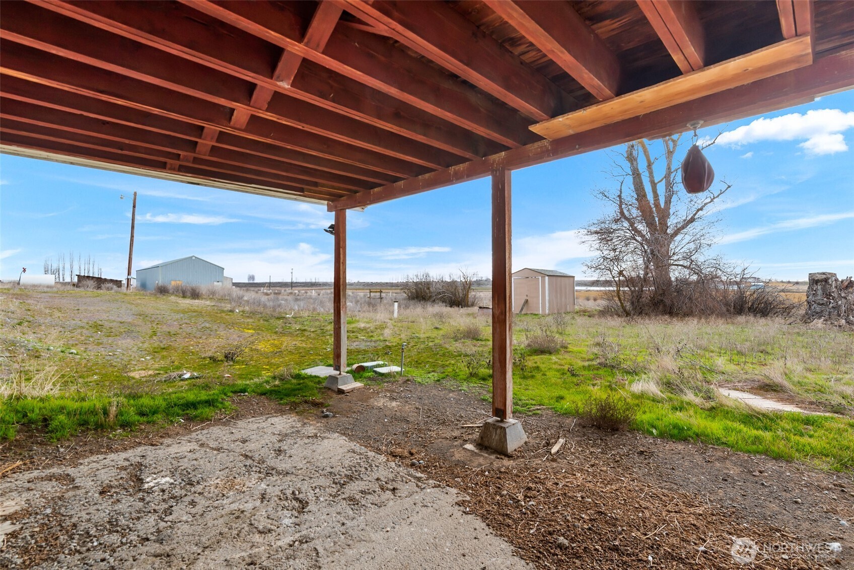 5099 E Road Property Photo 19