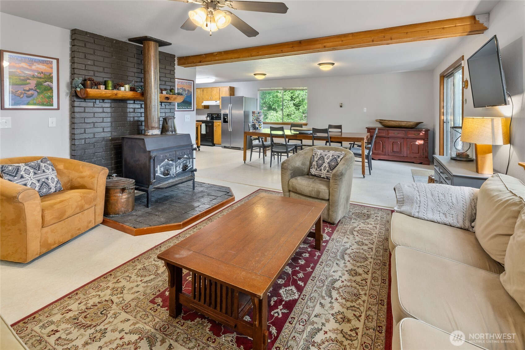 211 Indian Hill Road Property Photo 6