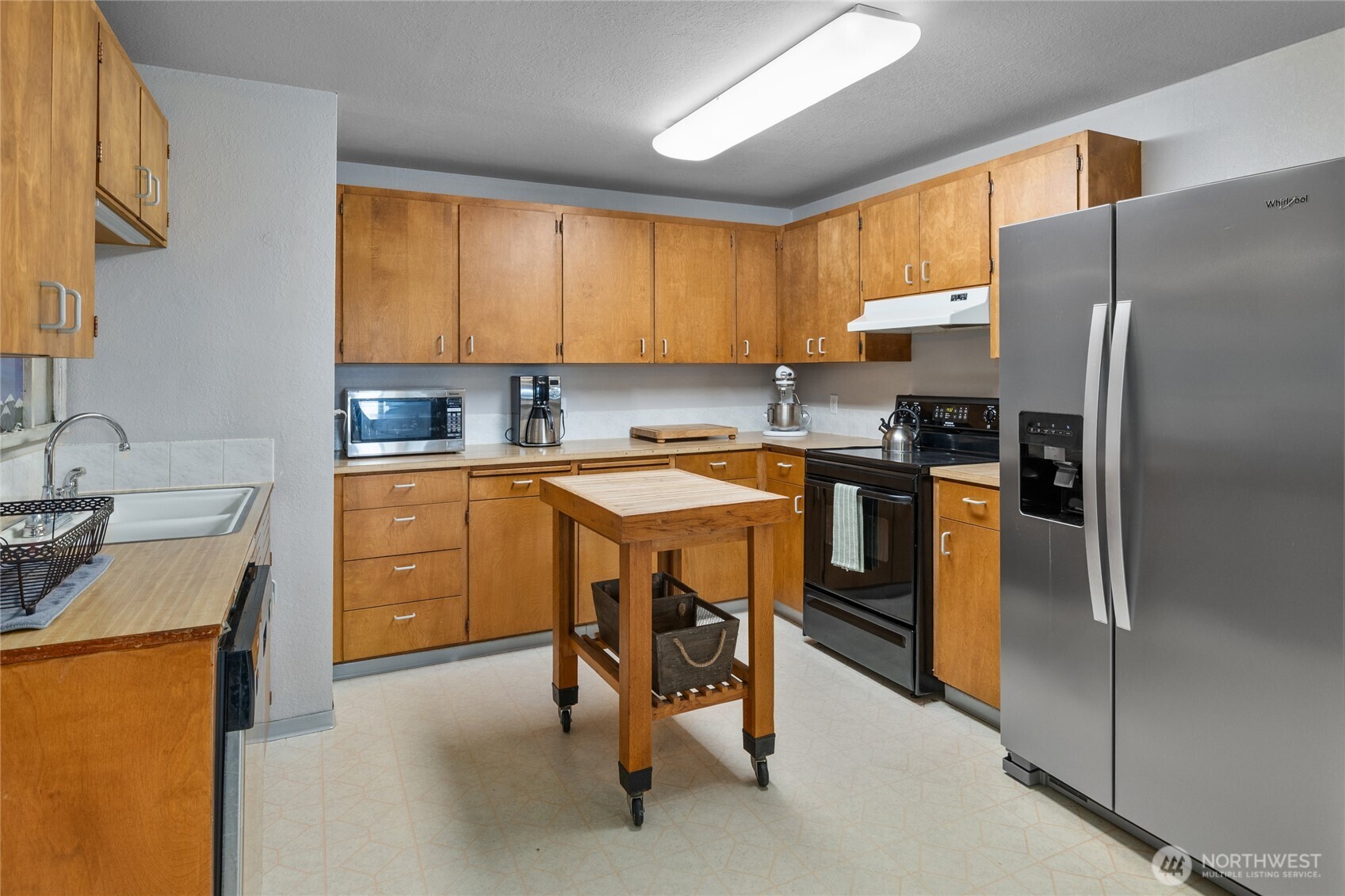 211 Indian Hill Road Property Photo 10