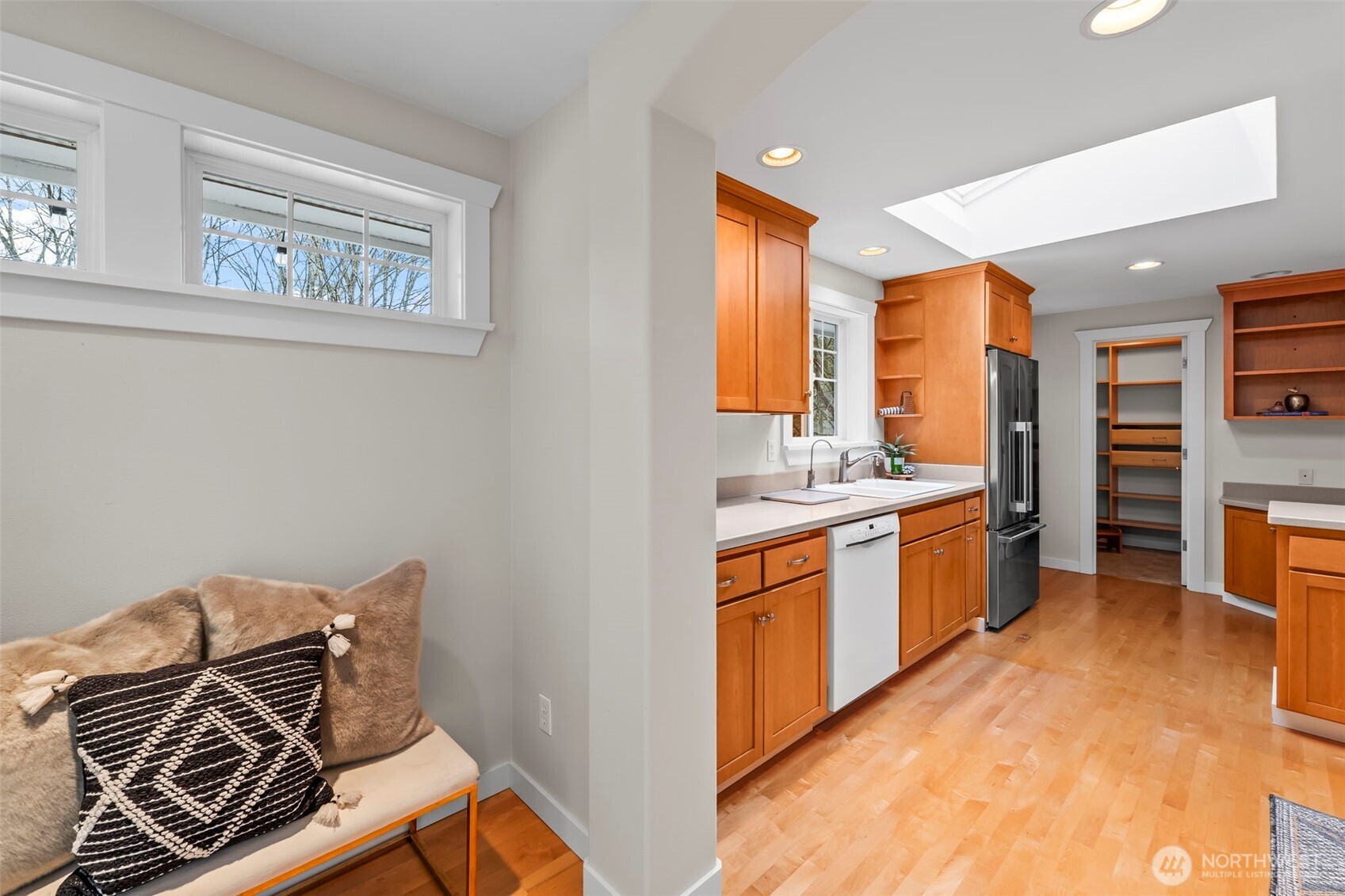 8711 92nd Street Property Photo 10