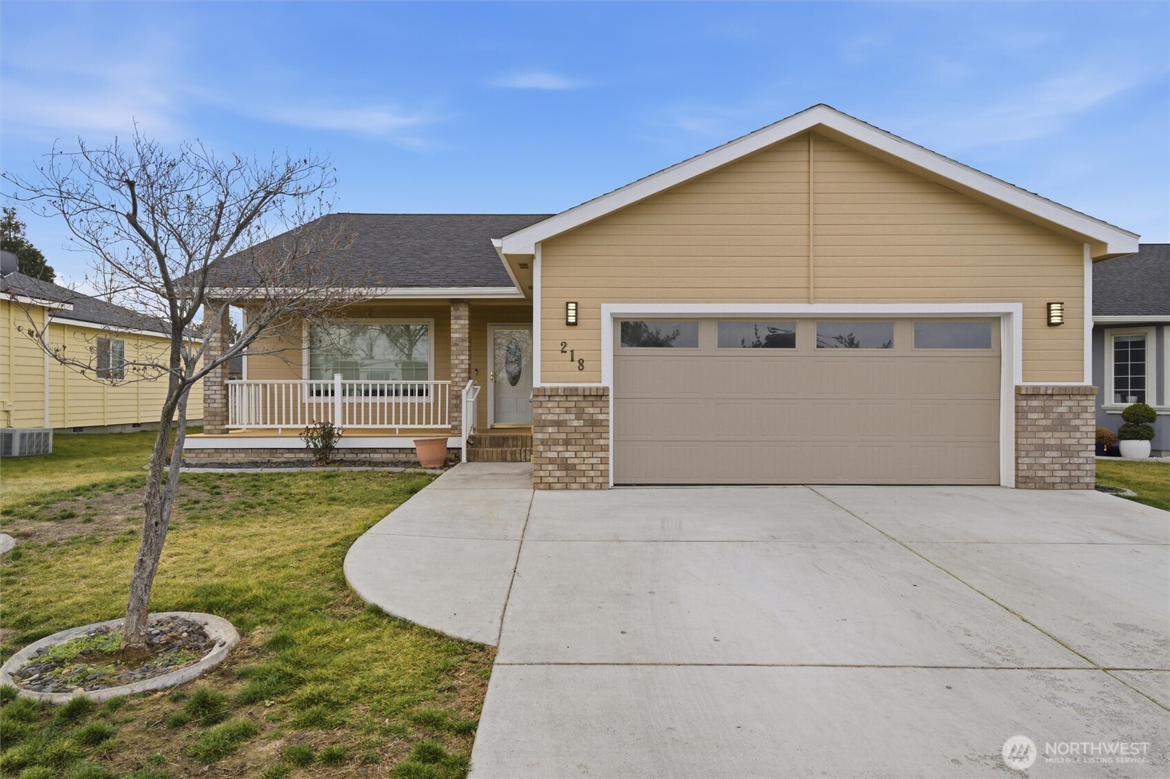 218 Sun Willows Boulevard Property Photo 1