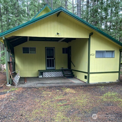 431 N Mt Seattle Way Property Photo 1