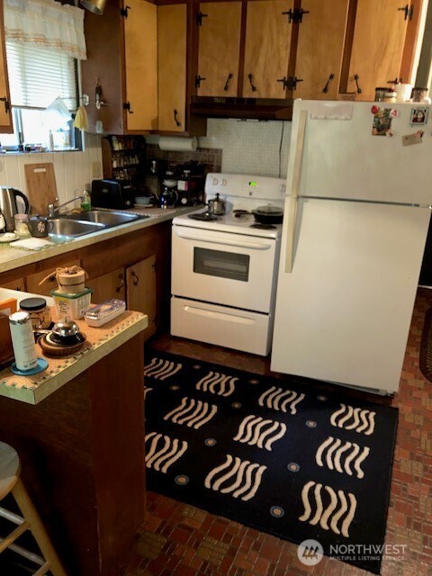 431 N Mt Seattle Way Property Photo 2