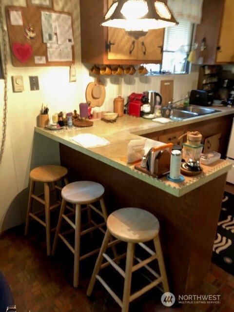 431 N Mt Seattle Way Property Photo 3