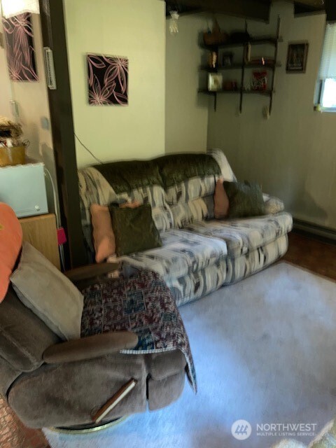 431 N Mt Seattle Way Property Photo 5