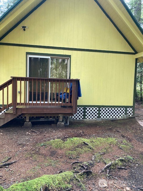 431 N Mt Seattle Way Property Photo 14
