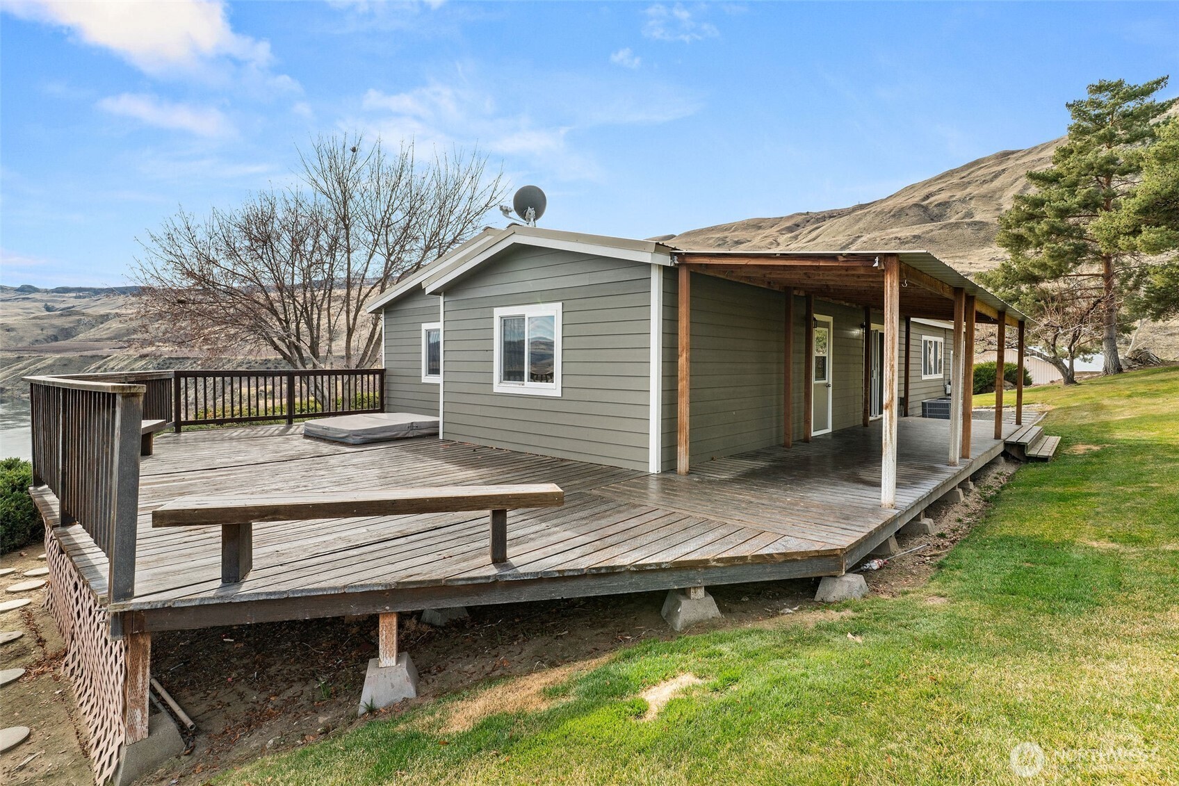384 Sr 173 Property Photo 6