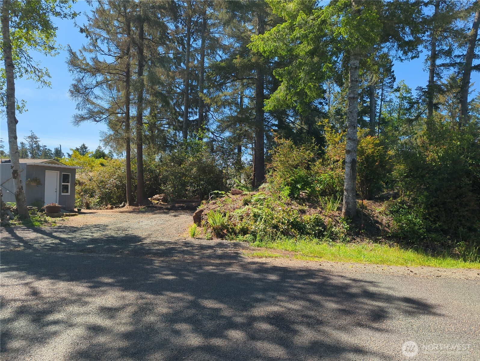 2100 266th Place Property Photo 3