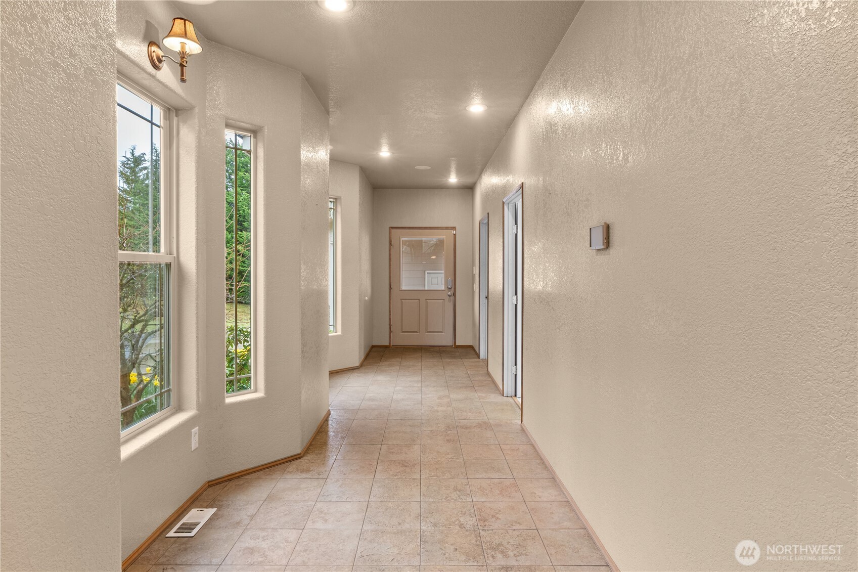100 S 9th Street Property Photo 20