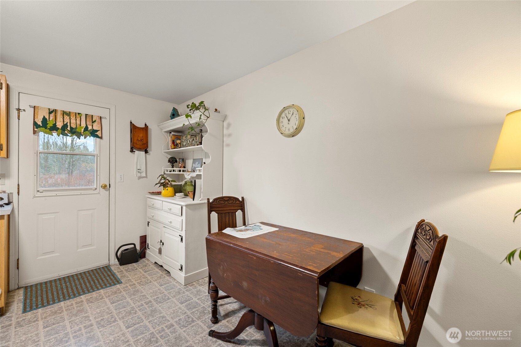 45082 Shields Court Property Photo 9
