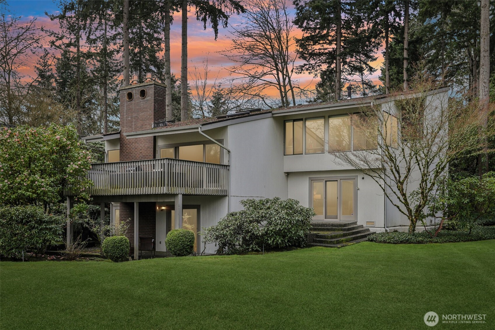 1220 80th Place Property Photo 1