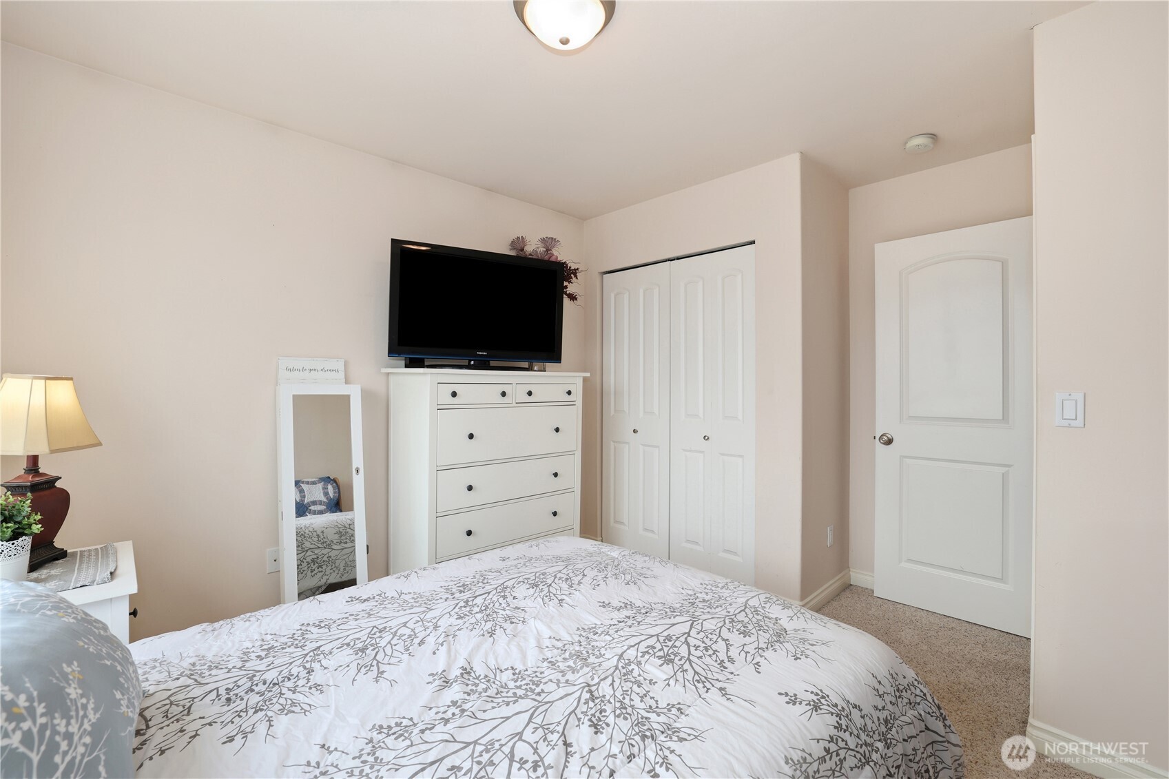 655 Joy Street Property Photo 25