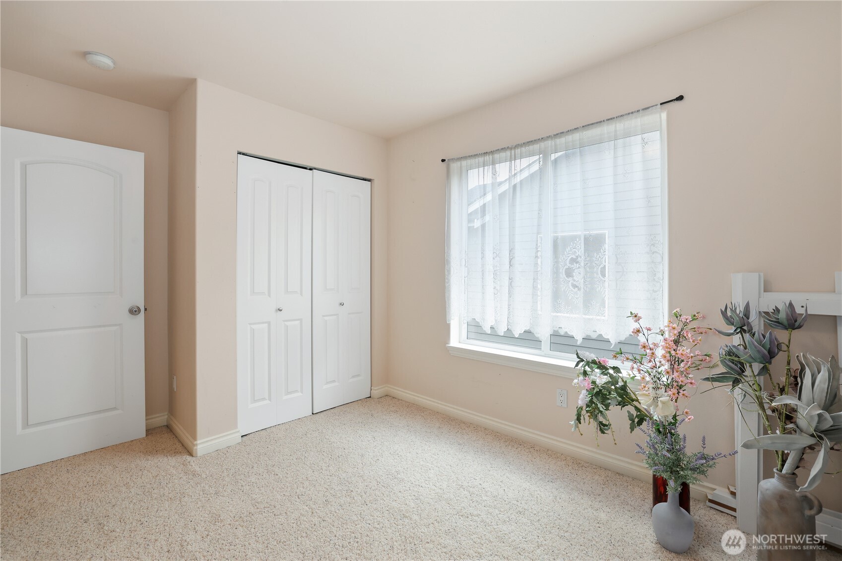 655 Joy Street Property Photo 27