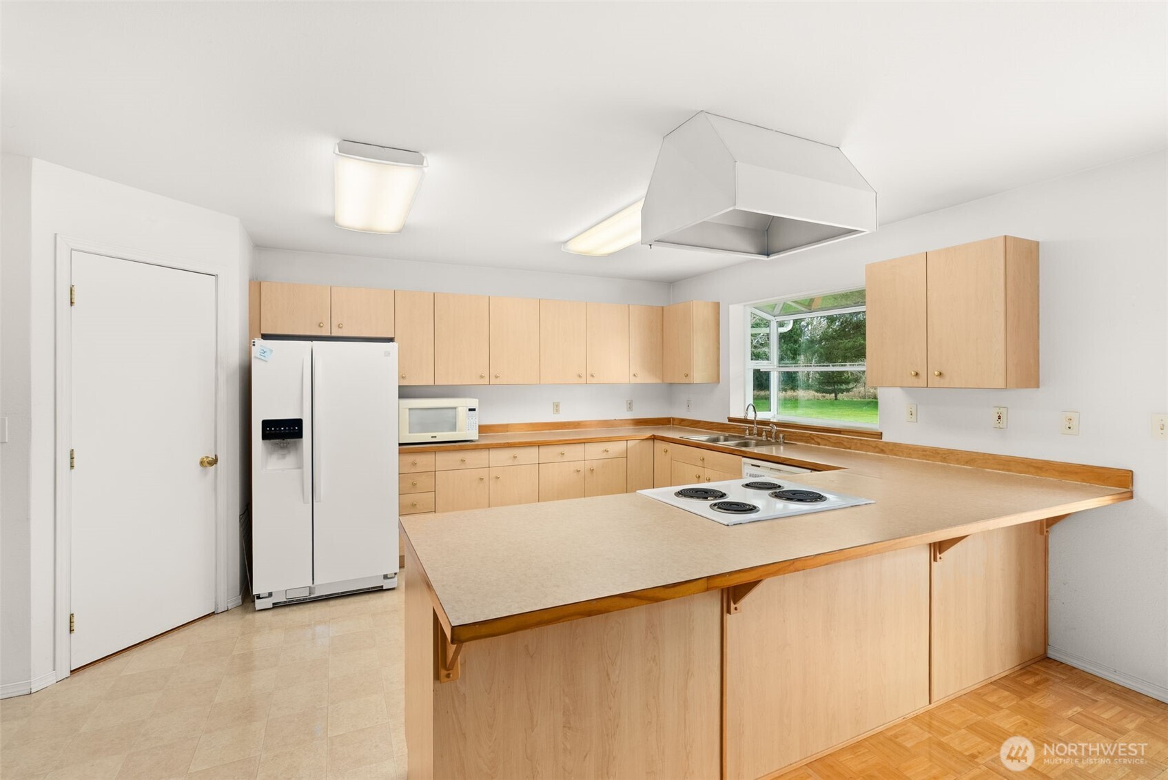 570 Wynooche Valley Road Property Photo 6