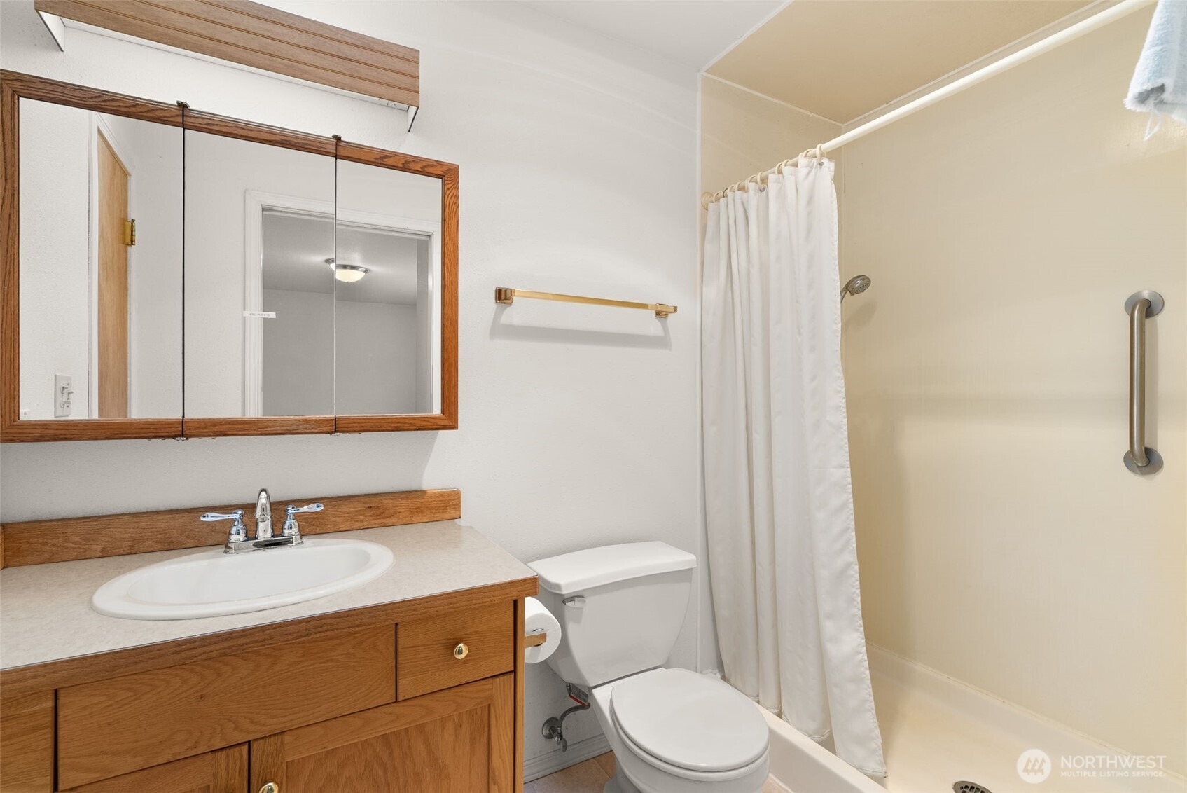 570 Wynooche Valley Road Property Photo 12