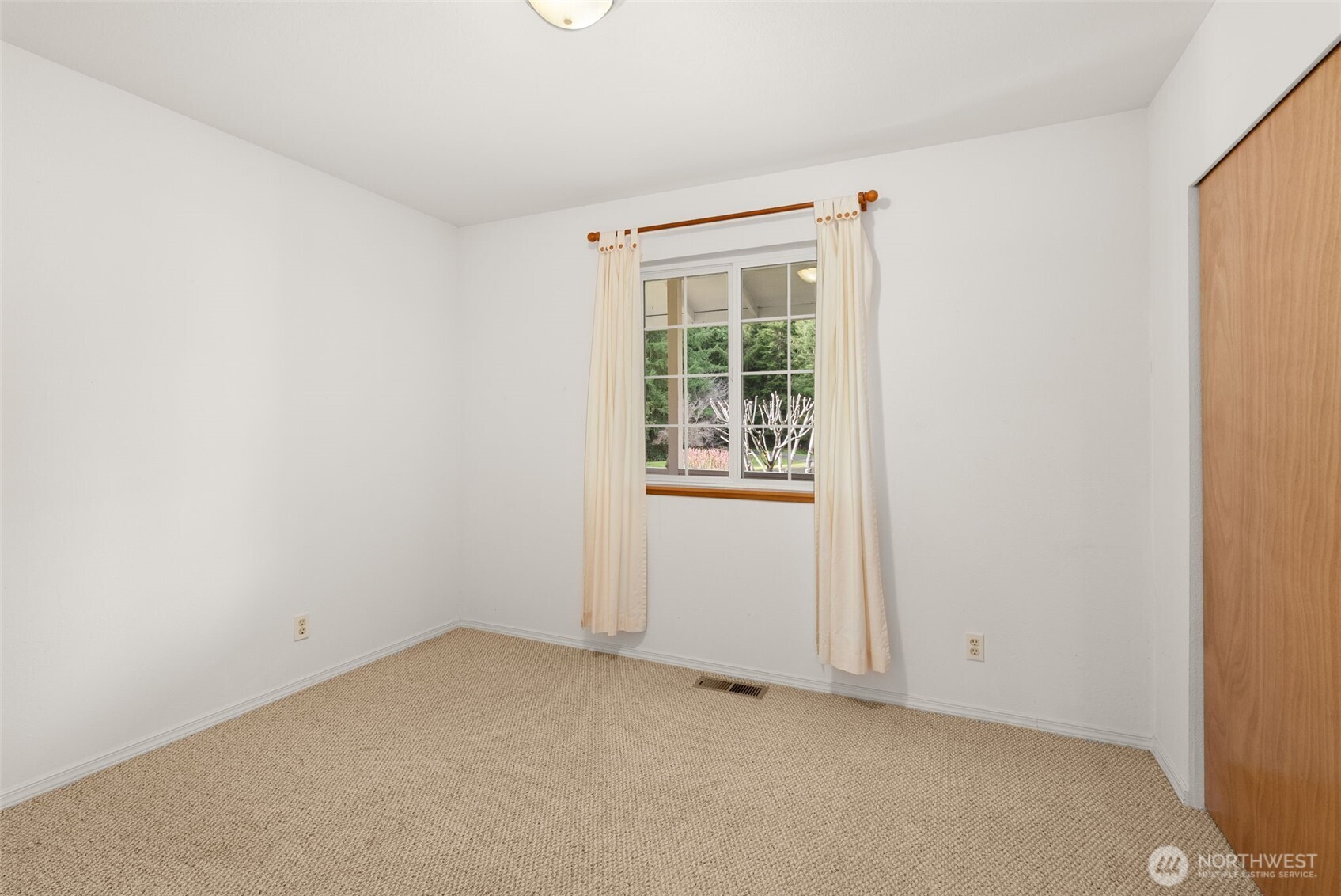 570 Wynooche Valley Road Property Photo 15