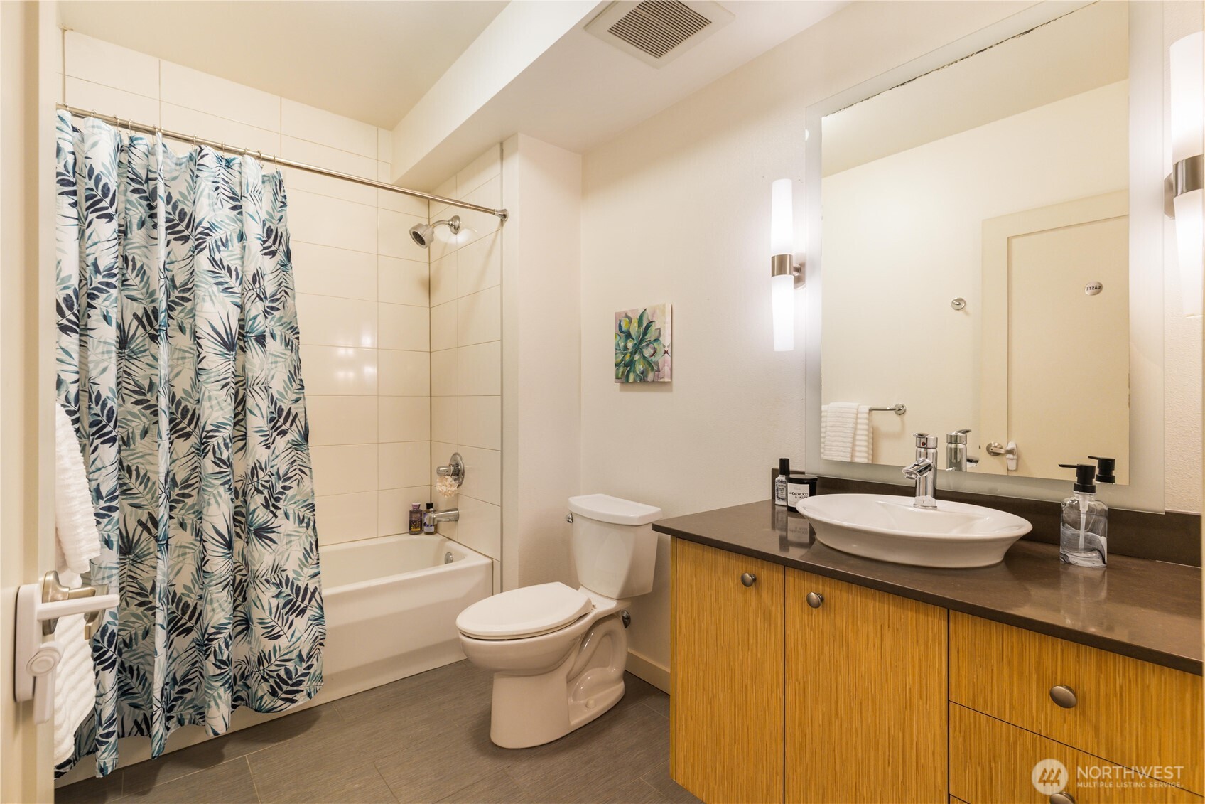 3104 Western Ave 603 Property Photo 10