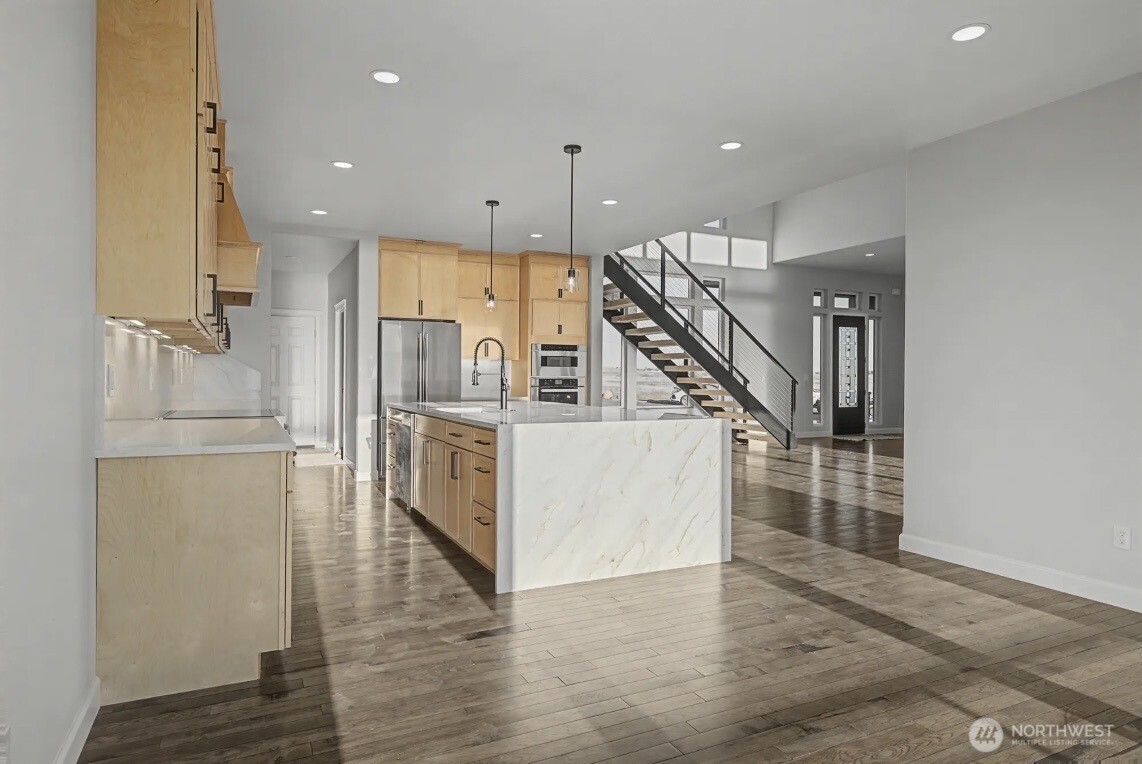 6988 Stonecrest Road Property Photo 4