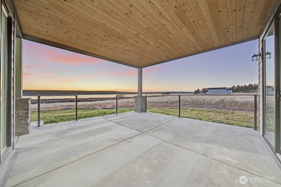 6988 Stonecrest Road Property Photo 30