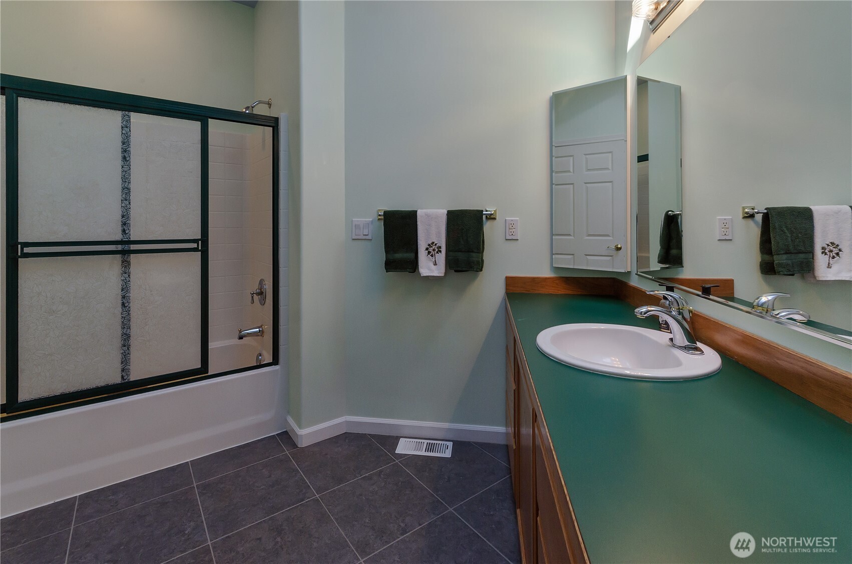 5410 Klipsun Lane Property Photo 32