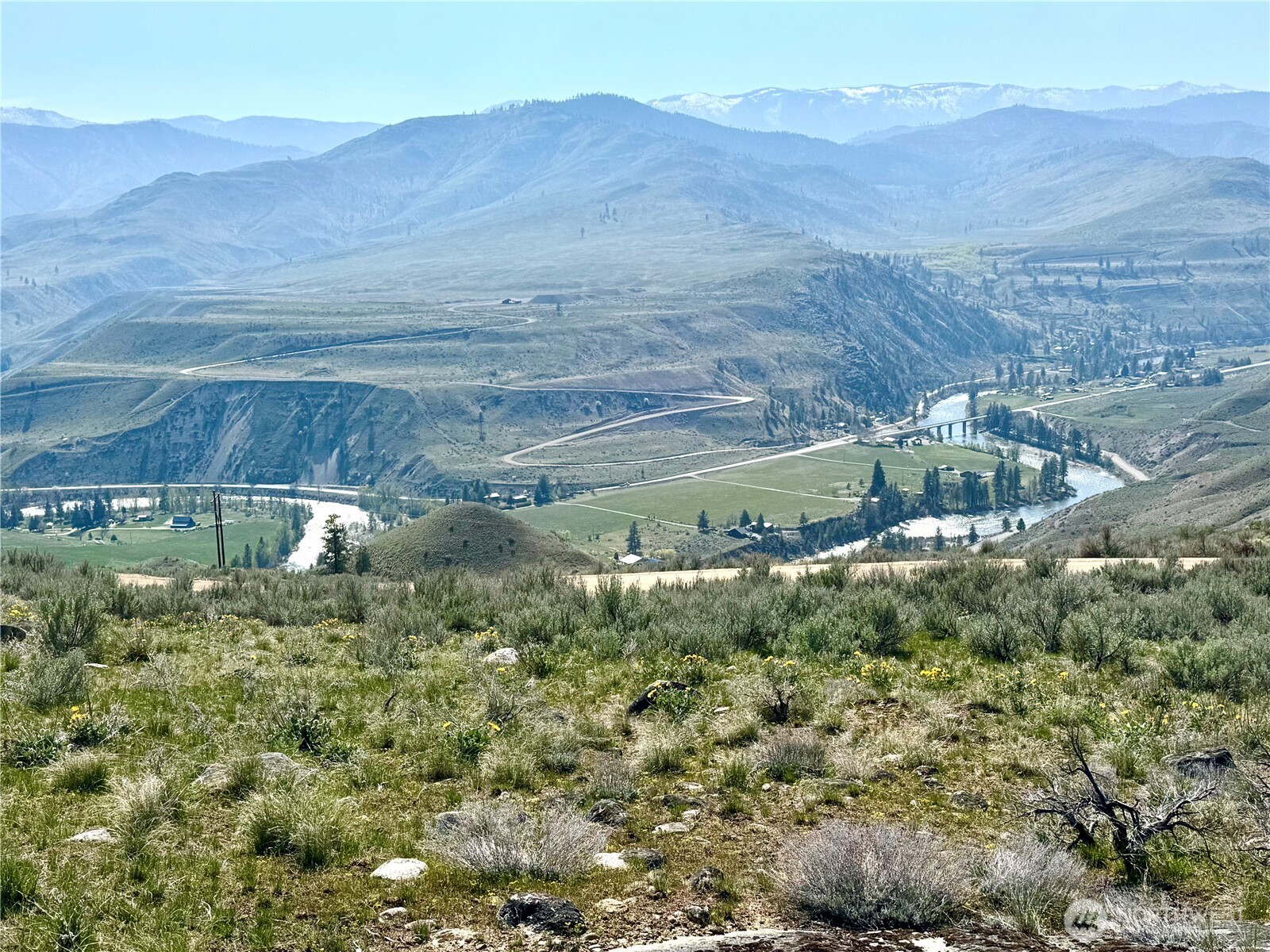 2 Riverbend Overlook Property Photo 1