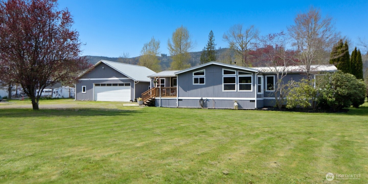 35605 State Route 2 Property Photo 1