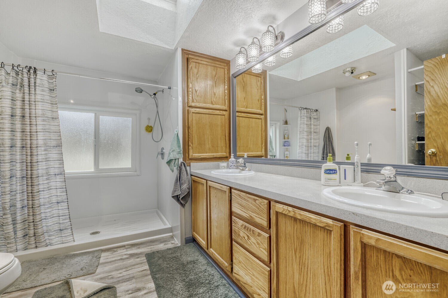 35605 State Route 2 Property Photo 16