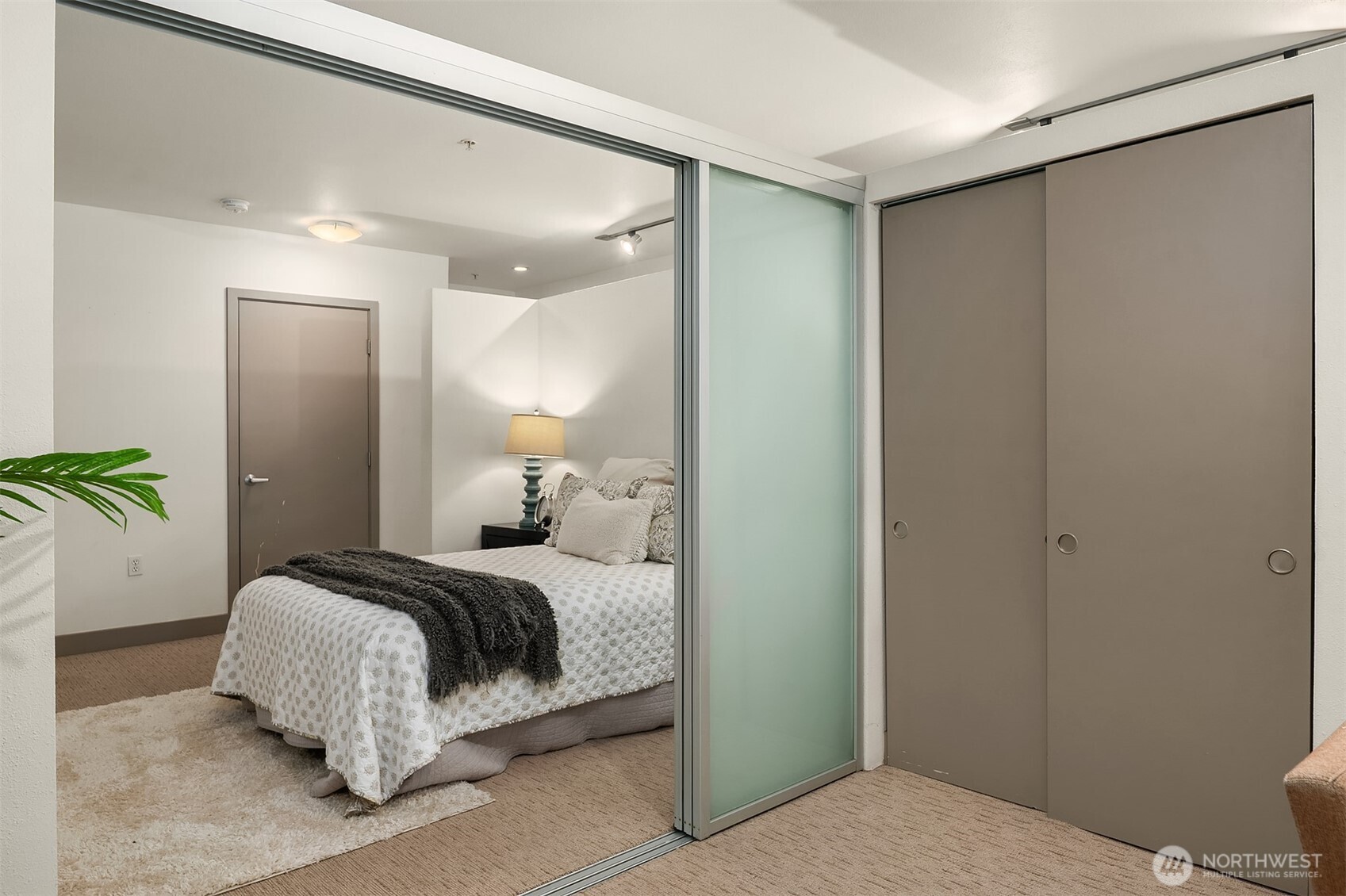 2015 Terry Avenue 416 Property Photo 11