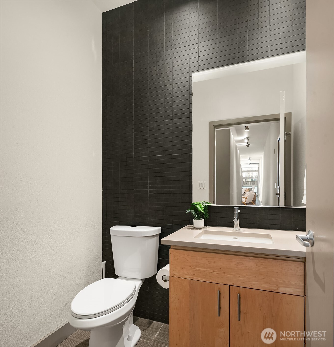 2015 Terry Avenue 416 Property Photo 14