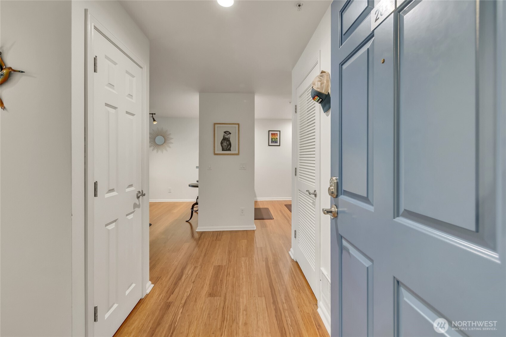 559 Mcgraw Street 201 Property Photo 3