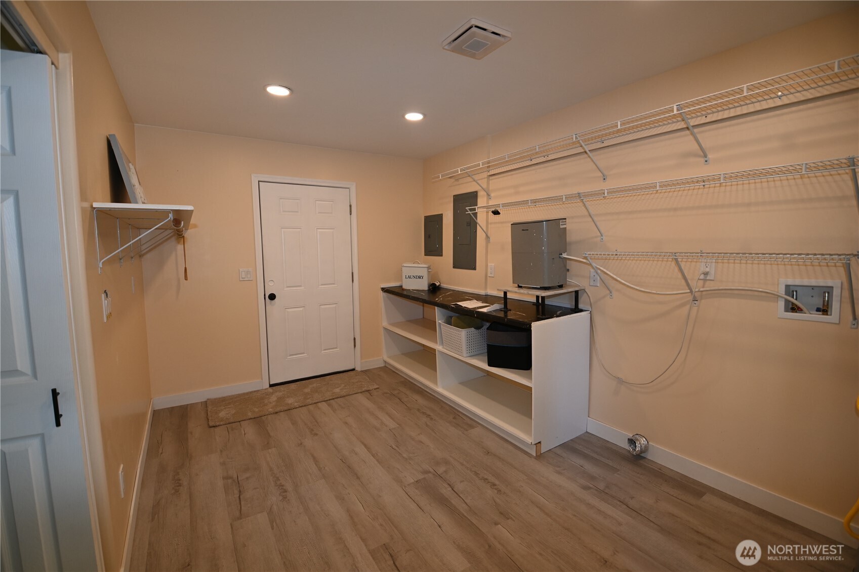1218 Croft Avenue Property Photo 32