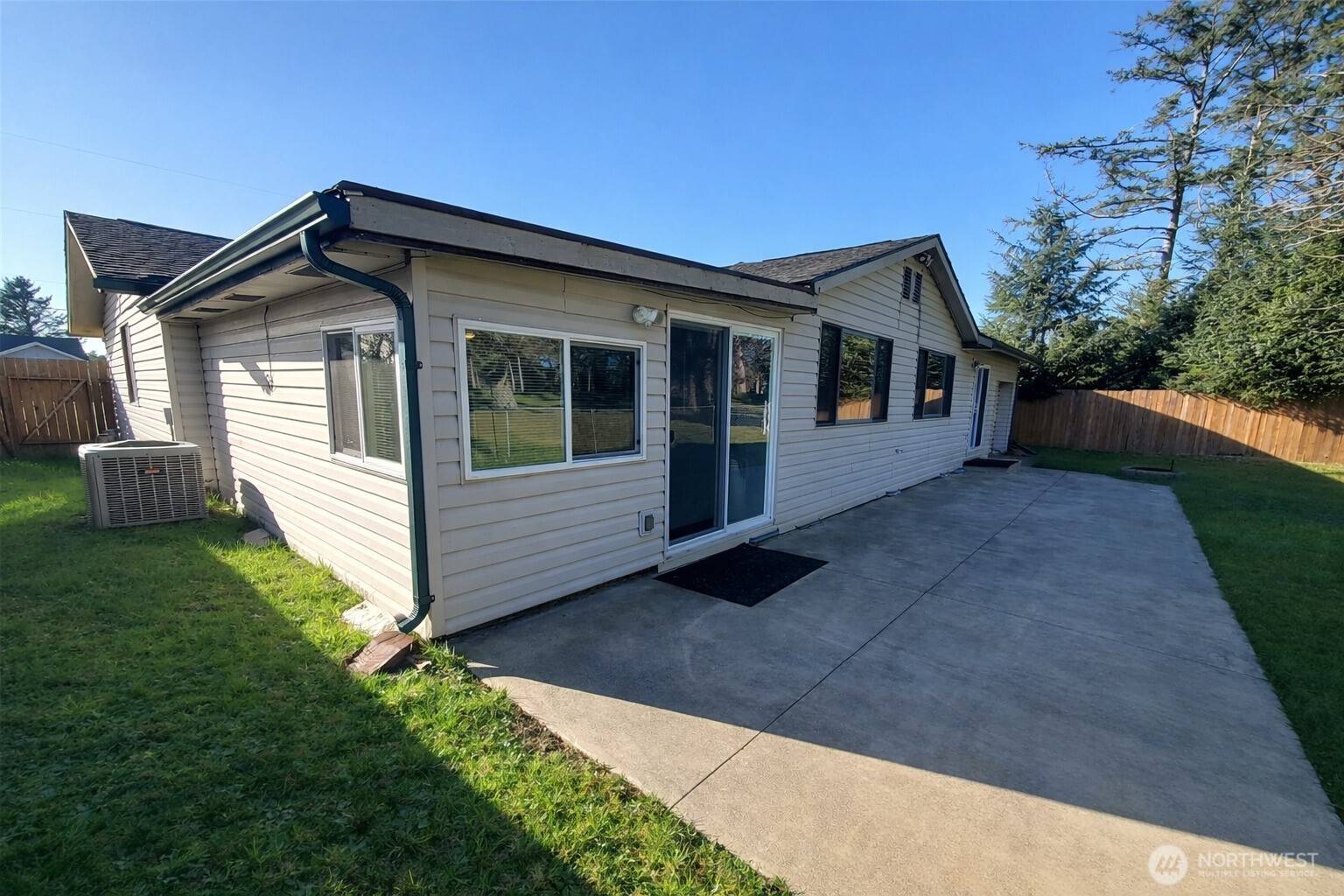 198 Octopus Avenue Property Photo 1