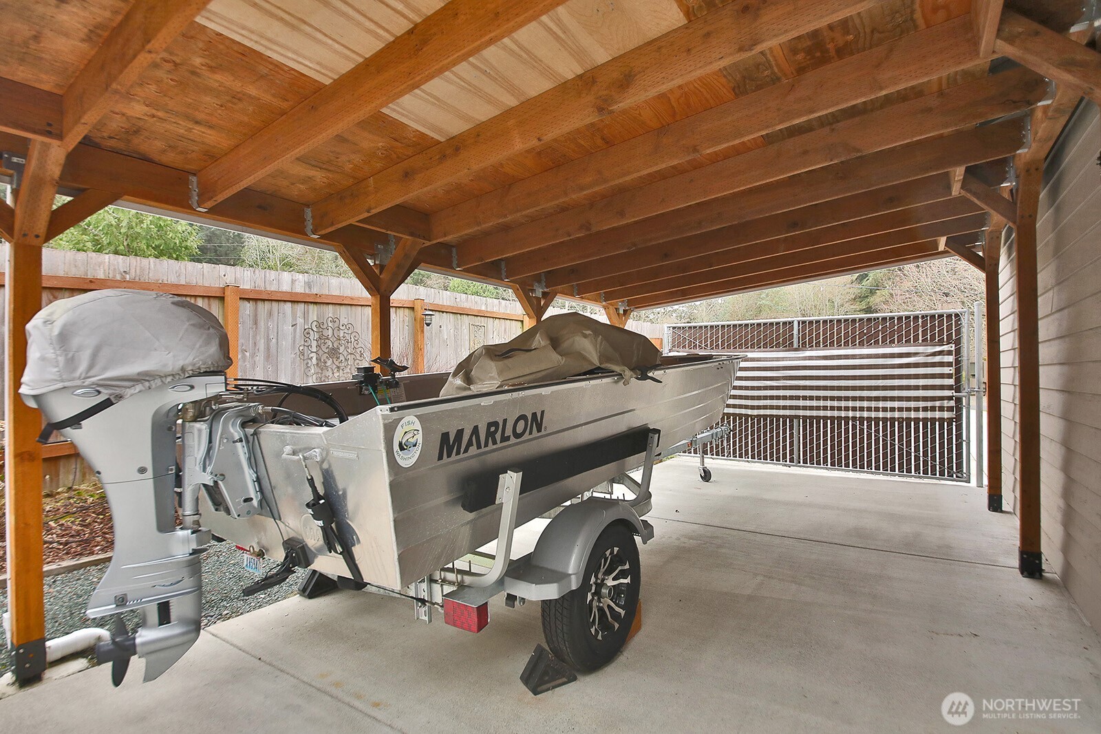 2903 Hi Crest Road Property Photo 23