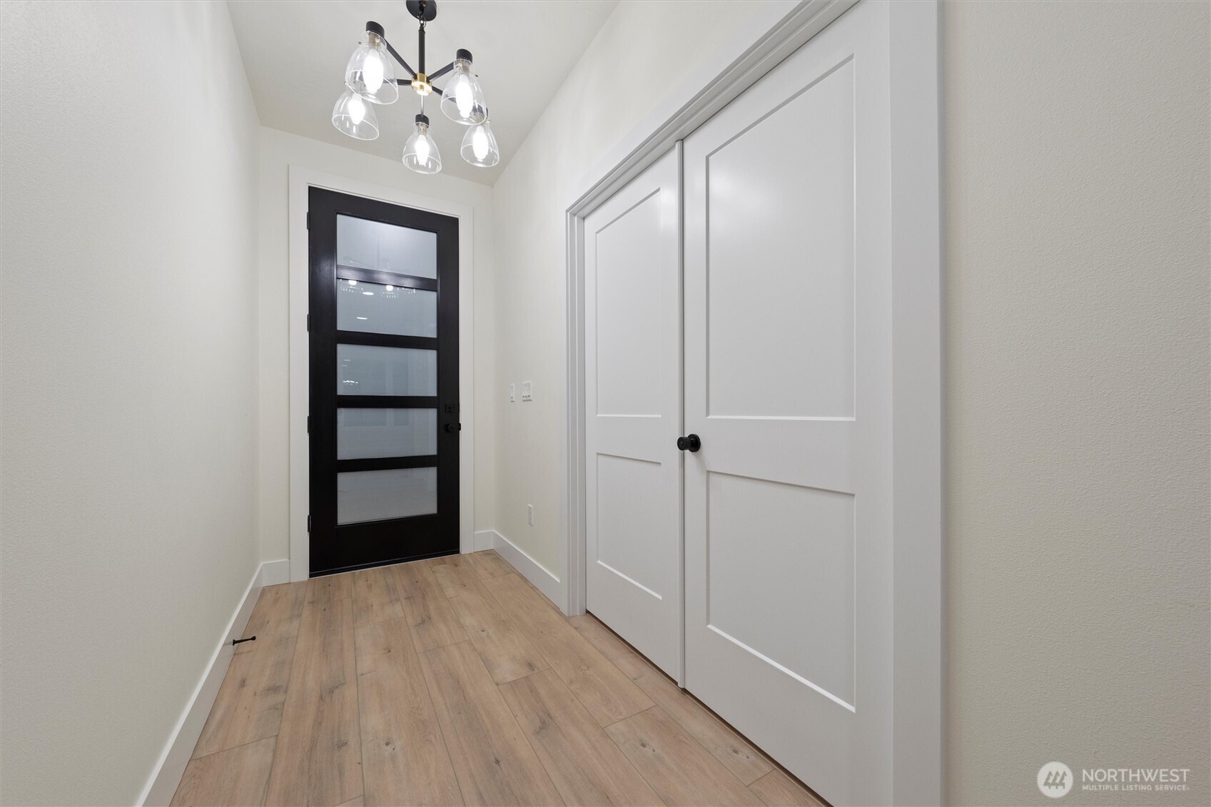 722 N Street Property Photo 12